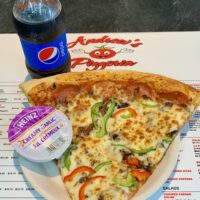 Pizza Slice w/355ml Pop